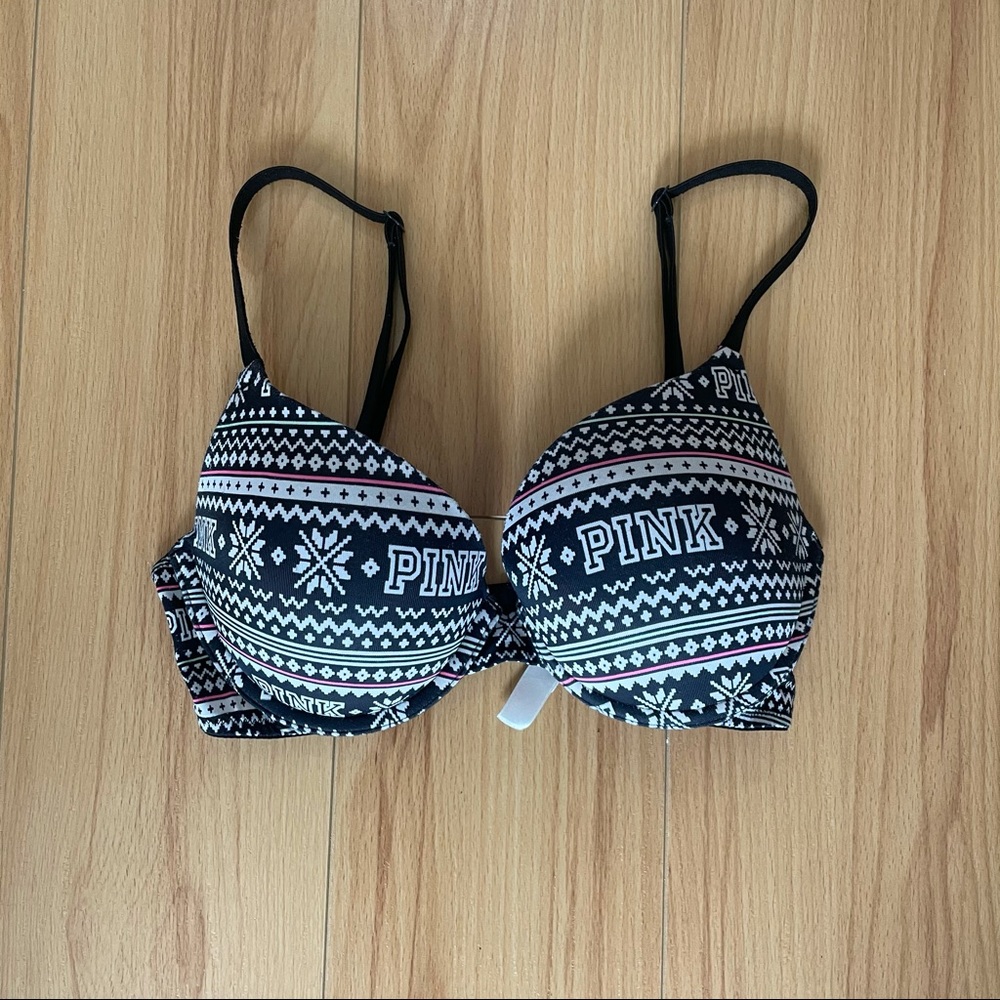 wear everywhere push up bra by pink vs